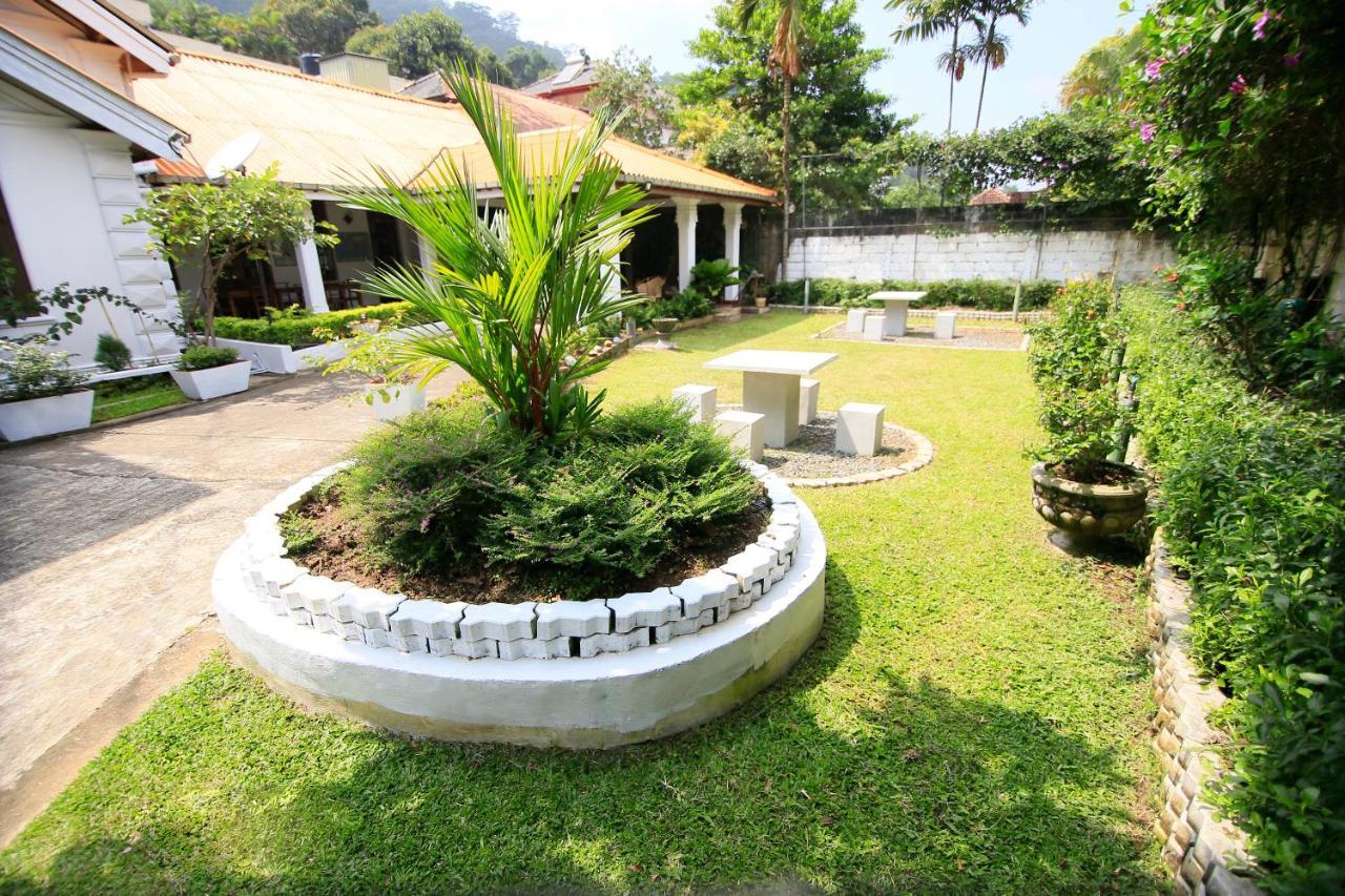 Tennekumbura Singgah Kandy מראה חיצוני תמונה